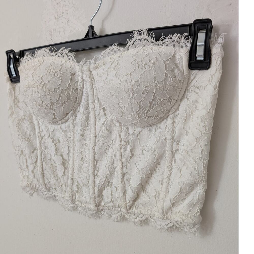 Generation Love Enya Lace Bustier in White Size XS - Picture 3 of 11